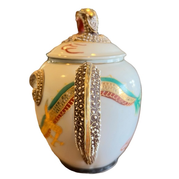 Dragon Ware Porcelain Tea Pot Vintage Moriage Japanese Made - Picture 4 of 10